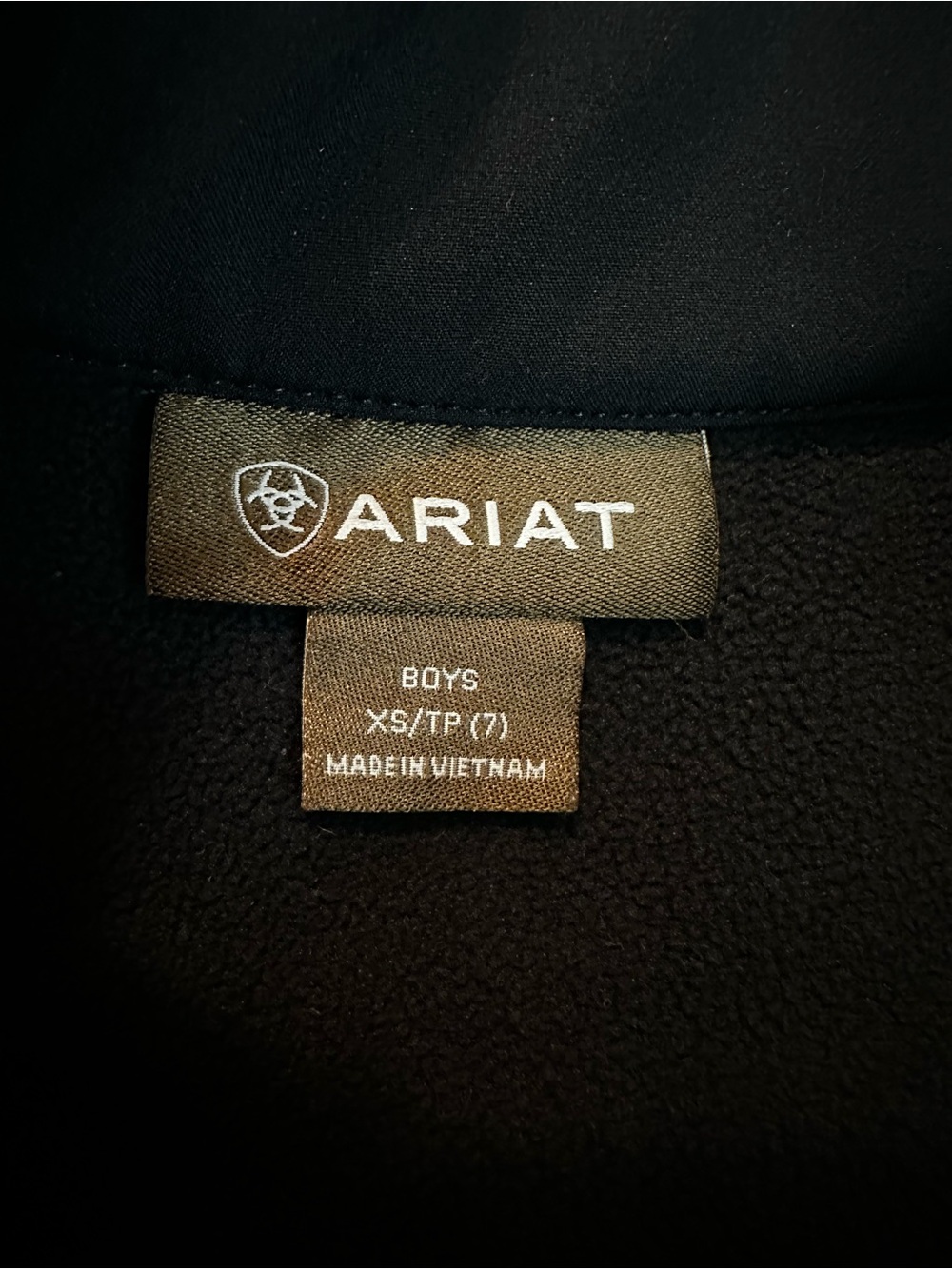 NWOT ARIAT BOYS' 2.0 SOFTSHELL
PERFORMANCE STRETCH JACKET - Picture 10 of 12